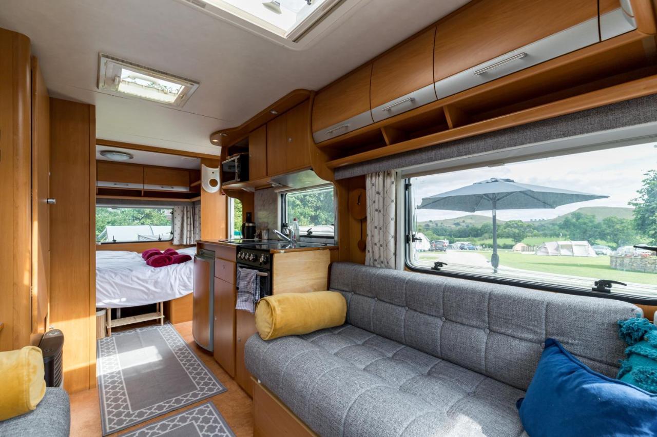 Cosy Caravan On Luxury Campsite Hulme End Dış mekan fotoğraf
